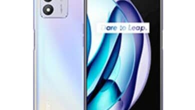 Realme Q3s
